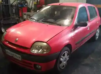 Sloopvoertuig renault clio ii fase i (b/cbo) 1.9 d alize van het jaar 2001 aangedreven f8q630