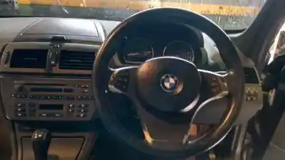 Veículo de Sucata bmw x3 (e83) 2.5i do ano 2004 alimentado m54b25