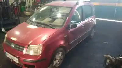 Veículo de Sucata fiat panda (169) 1.2 8v dynamic do ano 2004 alimentado 188a4000