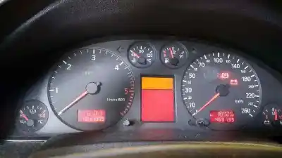 Sloopvoertuig audi a6 berlina (4b2) 2.5 v6 24v tdi van het jaar 2000 aangedreven afb