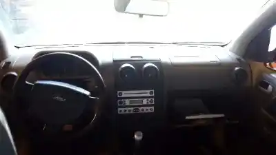 Veículo de Sucata ford fusion (cbk) + do ano 2004 alimentado f6ja