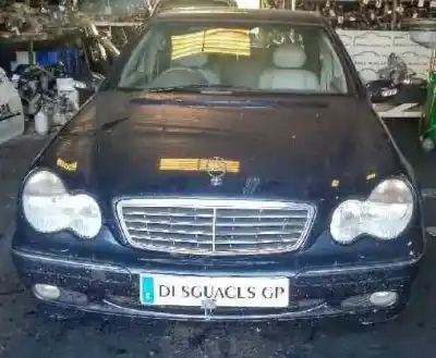 Vehículo de desguace MERCEDES CLASE C (W203) BERLINA 270 CDI (203.016) del año 2001 con motor 612962