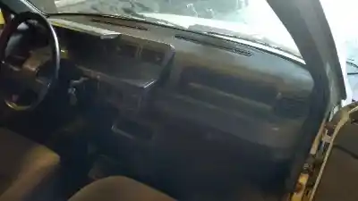 Veicolo di demolizione renault 5 (b/c40) c (c 400) dell'anno 1990 alimentato c1j