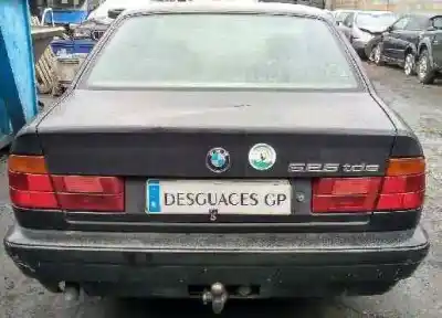 Veículo de Sucata bmw serie 5 berlina (e34) 525tds do ano 1993 alimentado 256t1