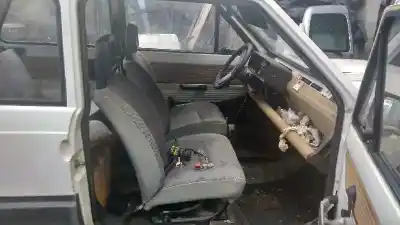 Veicolo di demolizione fiat panda 45 dell'anno 1980 alimentato a112b1054