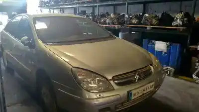 Véhicule à la ferraille citroen                                            c5 berlina                                                                                                                                                                                                                                                 2.2 hdi vivace                                                                                                                                                                                                                                             de l'année 2001 alimenté 4hx