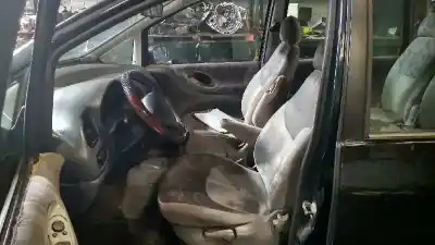 Scrapping Vehicle ford galaxy (vx) clx of the year 1996 powered 1z