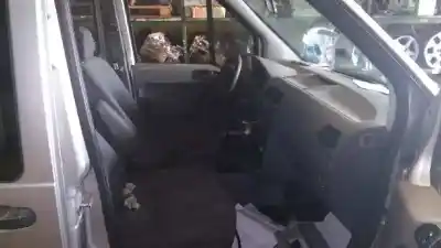Здавання транспортного засобу ford tourneo connect (tc7) kombi b. corta (2006->) року 2005 потужний hcpa Здавання транспортного засобу ford tourneo connect (tc7) kombi b. corta (2006->) року 2005 потужний hcpa