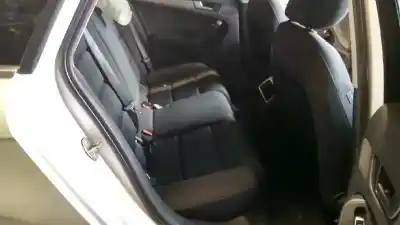 Veicolo di demolizione audi a4 berlina (b8) básico dell'anno 2012 alimentato cjc