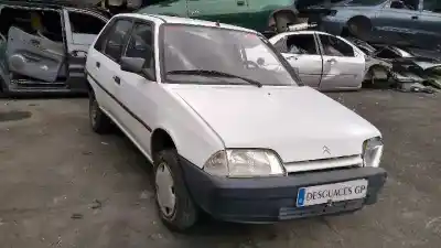 Véhicule à la ferraille citroen                                            ax                                                                                                                                                                                                                                                         1.0 armonia                                                                                                                                                                                                                                                de l'année 1995 alimenté cdz