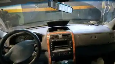 Vehicul casat kia carnival ii 2.9 cdri ex al anului 2002 alimentat j3