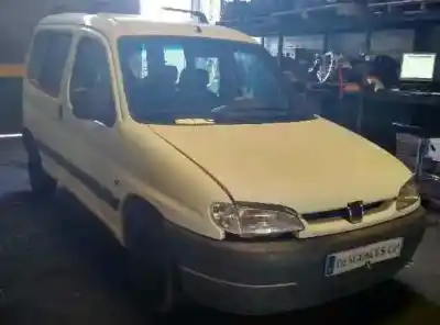 Vehículo de desguace PEUGEOT PARTNER (S1) Break del año 1999 con motor WJZ