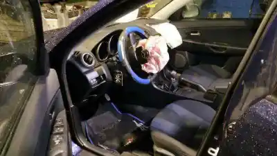 Veicolo di demolizione mazda 3 berlina (bk) 1.6 vvt active dell'anno 2005 alimentato z6