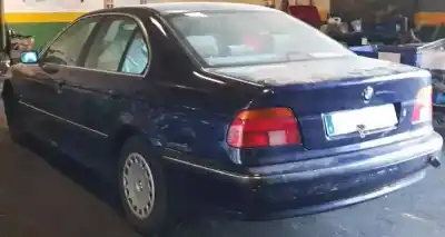 Veicolo di demolizione bmw                                                serie 5 berlina (e39)                                                                                                                                                                                                                                      520i                                                                                                                                                                                                                                                       dell'anno 1997 alimentato m10b20