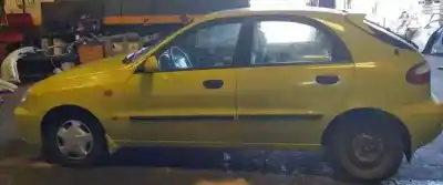 Veicolo di demolizione daewoo lanos cool dell'anno 2000 alimentato a15sms