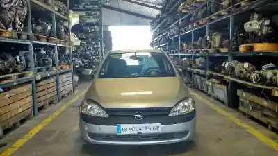 Здавання транспортного засобу opel corsa c club року 2001 потужний z12xe