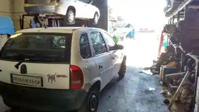 Veículo de Sucata opel corsa b swing do ano 1995 alimentado 15d4ec1
