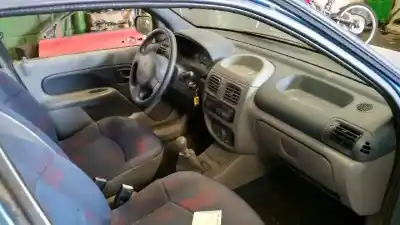 Sloopvoertuig renault clio ii fase i (b/cbo) 1.2 van het jaar 1998 aangedreven d7f730