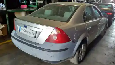 Veicolo di demolizione ford mondeo berlina (ge) ambiente dell'anno 2000 alimentato d6ba