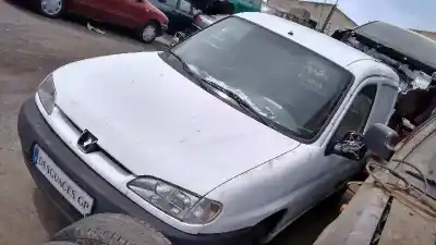 Sloopvoertuig peugeot partner (s1) break van het jaar 2002 aangedreven wjy