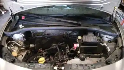 Veicolo di demolizione renault clio iii confort expression dell'anno 2007 alimentato k4j780