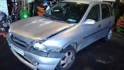 Veículo de Sucata opel corsa b 1.0 eco do ano 2000 alimentado x10xe