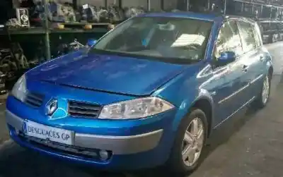 Vehículo de desguace RENAULT MEGANE II BERLINA 3P Confort Dynamique del año 2004 con motor K9K722