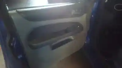 Veículo de Sucata ford focus berlina (cap) ambiente (d) do ano 2007 alimentado hhda