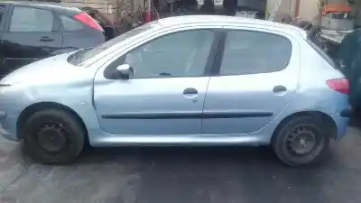 Vehículo de desguace PEUGEOT 206 BERLINA X-Line del año 2001 con motor WJY