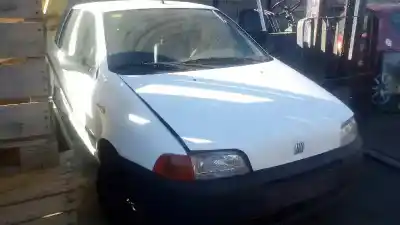 Hurda Aracı FIAT PUNTO BERLINA (176) TD 60 S Yılın 1999 güçlü 176B7000