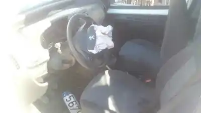 Veículo de Sucata peugeot bipper 1.4 hdi do ano 2011 alimentado 8hs