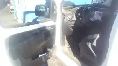 Veículo de Sucata peugeot bipper 1.4 hdi do ano 2011 alimentado 8hs