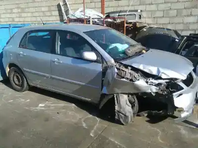 Scrapping Vehicle TOYOTA COROLLA (E12) 2.0 D-4D Linea Sol Berlina of the year 2003 powered 1CDFTV
