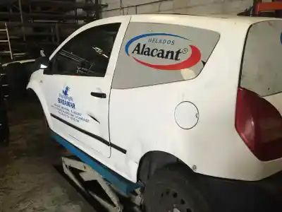 Veículo de Sucata citroen c2 furio do ano 2004 alimentado 8hx