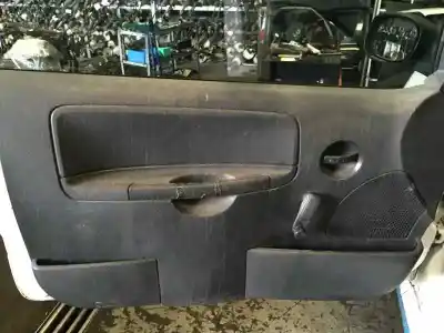 Veículo de Sucata citroen c2 furio do ano 2004 alimentado 8hx