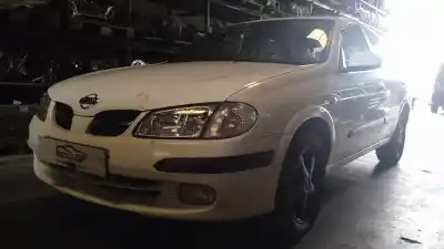 Veicolo di demolizione nissan almera (n16/e) acenta dell'anno 2001 alimentato yd22d