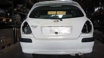 Veicolo di demolizione nissan almera (n16/e) acenta dell'anno 2001 alimentato yd22d