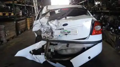 Veículo de Sucata ford focus berlina (cap) ghia do ano 2007 alimentado kkda