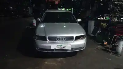 Verschrottungsfahrzeug AUDI A4 BERLINA (B5) 1.8 des Jahres 1999 angetrieben ADR