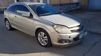 Здавання транспортного засобу opel astra gtc cosmo року 2006 потужний z17dth