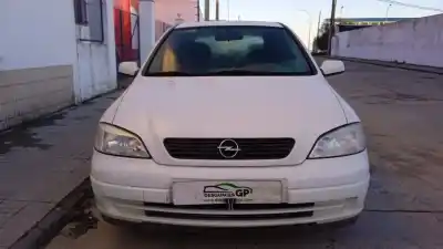 Vehículo de desguace OPEL ASTRA G BERLINA Club del año 2001 con motor Y17DT