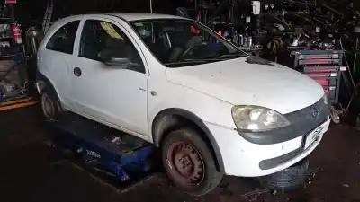 Здавання транспортного засобу opel corsa c club року 2002 потужний y17dtl