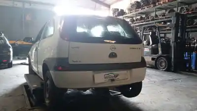 Здавання транспортного засобу opel corsa c club року 2002 потужний y17dtl