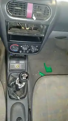 Здавання транспортного засобу opel corsa c club року 2002 потужний y17dtl