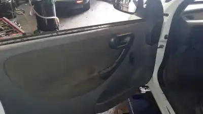 Здавання транспортного засобу opel corsa c club року 2002 потужний y17dtl