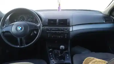 Veículo de Sucata bmw serie 3 berlina (e46) 320d do ano 2002 alimentado 204d4