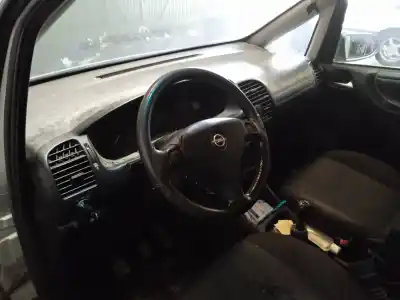 Veicolo di demolizione opel zafira a elegance dell'anno 2002 alimentato y20dth
