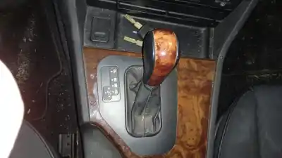 Veicolo di demolizione bmw serie 5 berlina (e39) 528i dell'anno 1999 alimentato 286s2