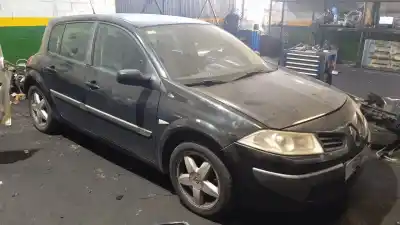 Vehículo de desguace renault megane ii classic berlina confort authentique del año 2006 con motor k9k