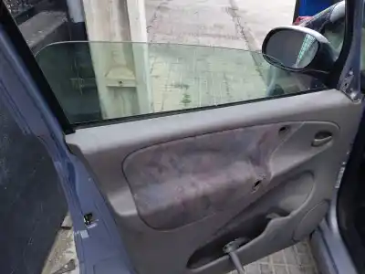 Veicolo di demolizione citroen xsara picasso 1.6 16v exclusive dell'anno 2002 alimentato nfv